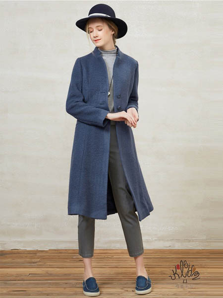 showlong、舒朗、美之藤、高歌女装品牌2020秋冬蓝色长款大衣