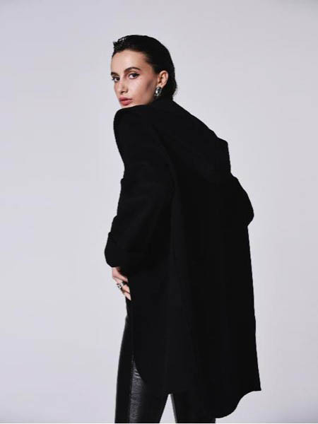 Mont Guimauve女装品牌2020秋冬黑色长款大衣