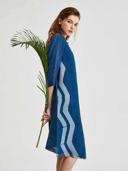 ORIGIN 安瑞井女装品牌2020秋冬条纹蓝色连衣裙