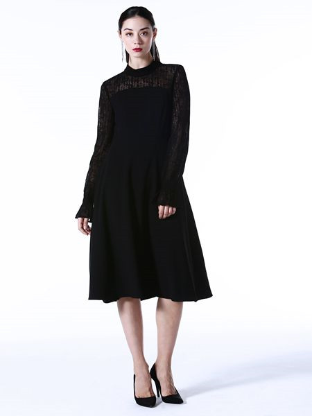 VesperLynd女装品牌2020秋冬黑色时尚连衣裙