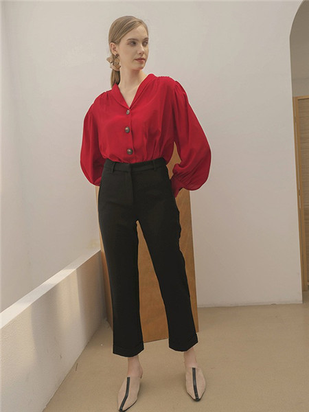 花纳女装品牌2020秋冬红色个性衬衫