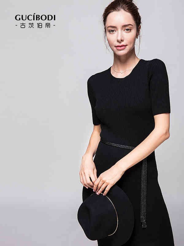 古茨伯帝女装品牌2020秋冬短袖黑色针织打底衫