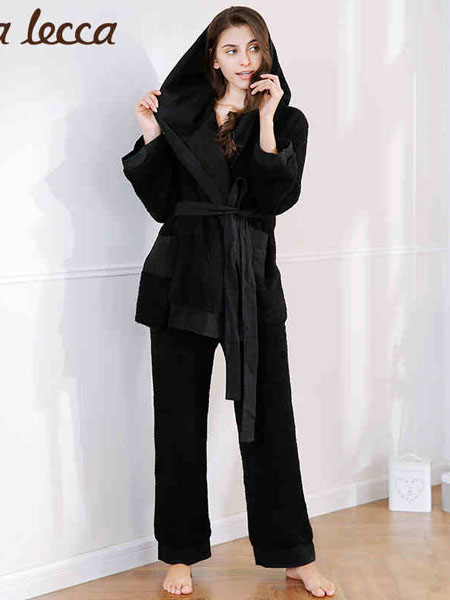 拉可莉卡内衣品牌2021春夏黑色带帽睡衣两件套