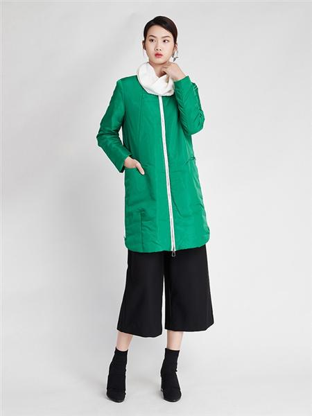 安可儿女装品牌2020秋冬绿色清新文艺范中长款羽绒服