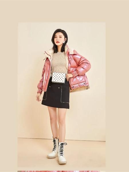 YSGJ女装品牌2020秋冬粉色亮面高领短款夹克