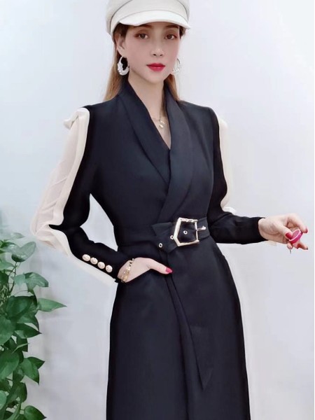 汉派大码气质女装艾思菲尔 健凡服饰供应高端品牌折扣女装