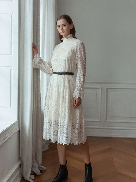 描刻（miaoke）女装品牌2020秋季连体气质裙