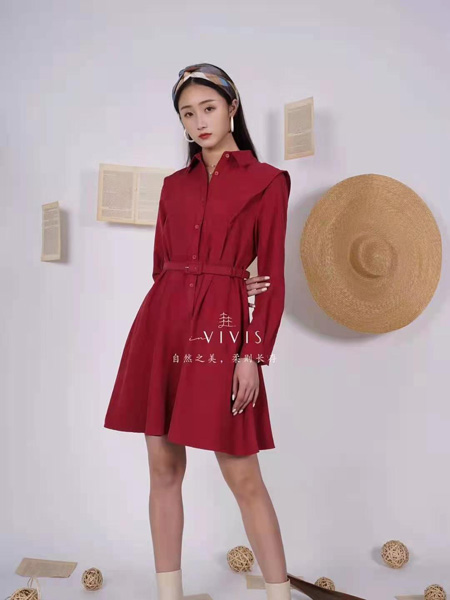 薇薇希女裝品牌2021春夏紅色連衣裙