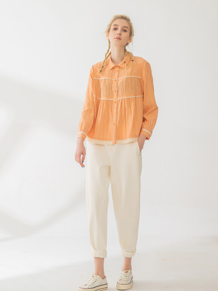 庄玛女装品牌2021春夏橙色衬衫