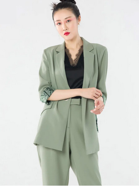 伯妮斯茵ERNIEELEN女装品牌2021春夏绿色西装套装
