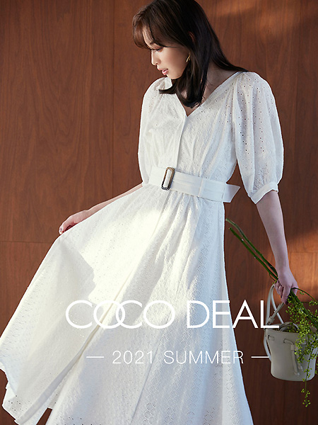 COCODEAL女装品牌2021春夏泡泡袖V领气质长裙