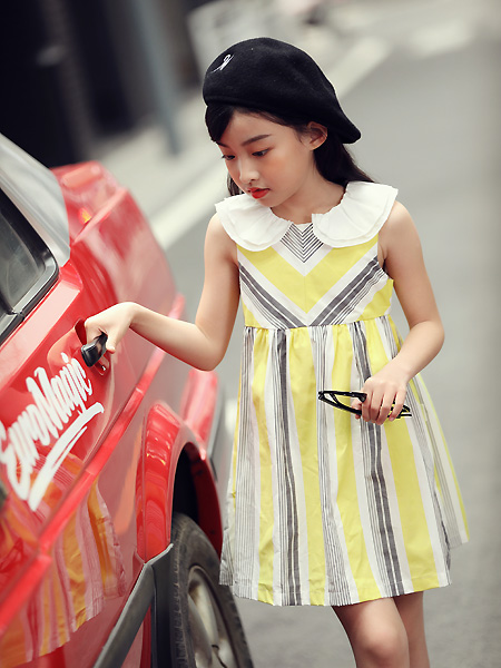 蒙蒙摩米 mesamis童装品牌2021夏季娃娃领撞色连衣裙