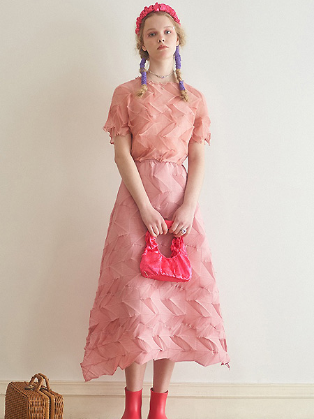 BIBILEE女装品牌2021春夏季甜美可爱套裙