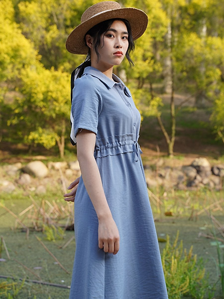 薇薇希女裝品牌2021夏季藍色森系襯衣長裙