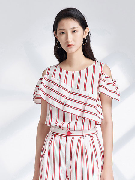 杨门女装品牌2021春夏条纹露肩纯棉套装