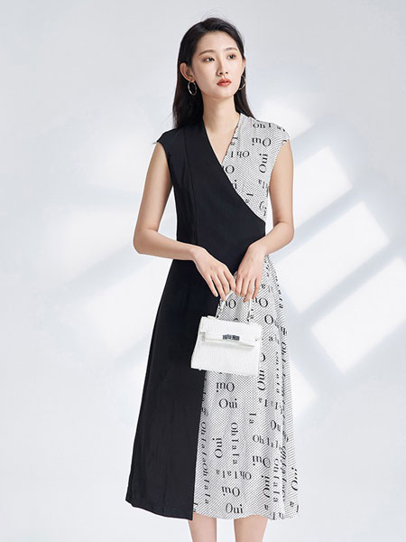 杨门女装品牌2021春夏撞色时尚艺术气质连衣裙