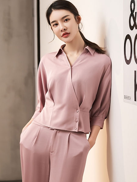 3ffusive女装品牌2021夏粉色小众设计感收腰套装