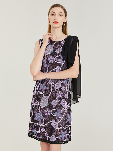 KODICE女装品牌2021夏季无袖拼接黑色雪纺短款连衣裙