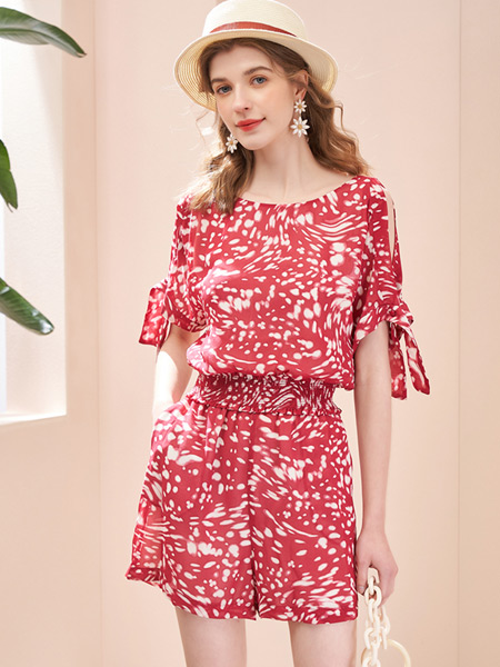 郁香菲女装品牌2021夏季红色印花甜美度假套装
