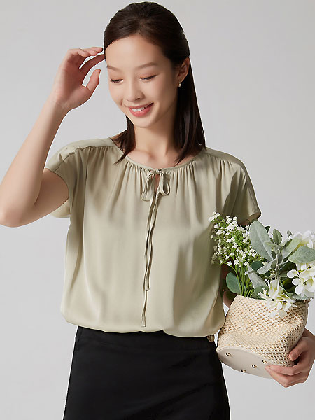 ClothScenery布景女装品牌2021夏季圆领系带宽松柔软褶皱设计感蚕丝短袖上衣