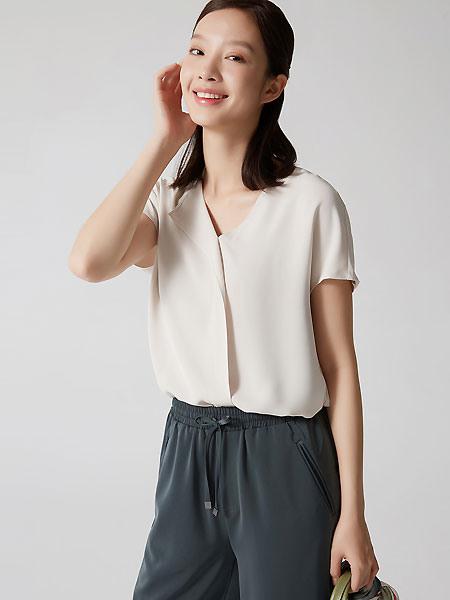 ClothScenery布景女装品牌2021夏季短袖V领宽松直筒雪纺衫