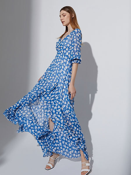 奥伦提女装品牌2021夏季印花气质长裙