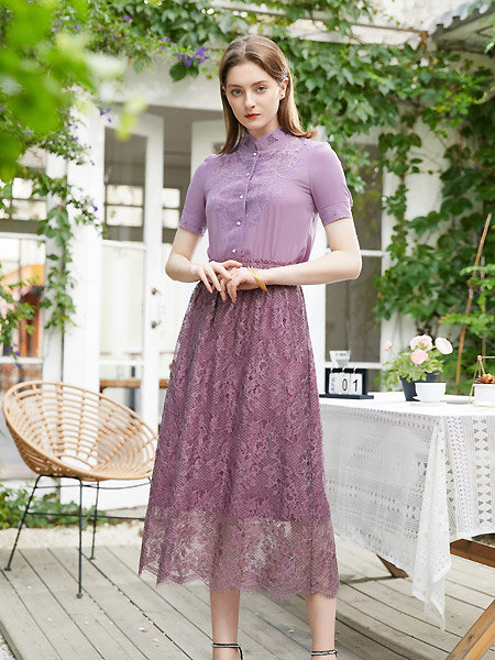 沐兰 - MORELINE女装品牌2021夏季气质镂空绣花衬衫立领女士短袖设计感小众衬衣