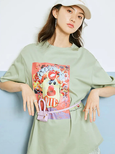 思慕缇女装品牌2021夏季休闲绿色宽松T恤