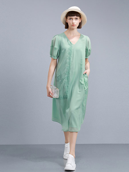 卡汶女装品牌2021夏季薄荷绿短袖连衣裙飘逸清新度假裙