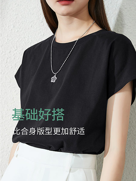 逸阳女装品牌2021夏季黑色时尚显瘦T恤