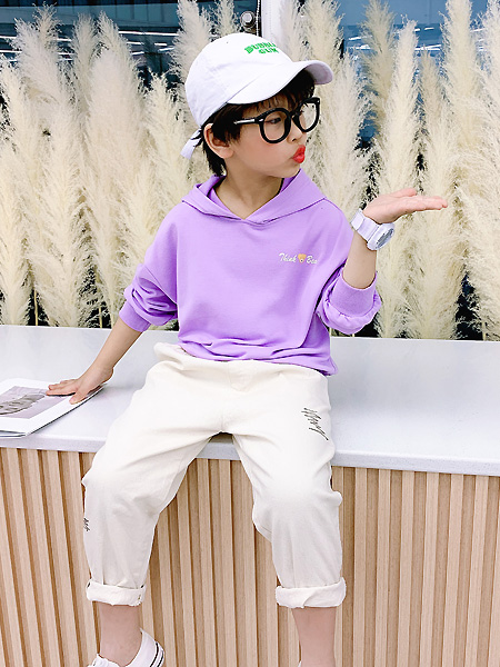 七采芽童装品牌2021春夏紫色活力卫衣