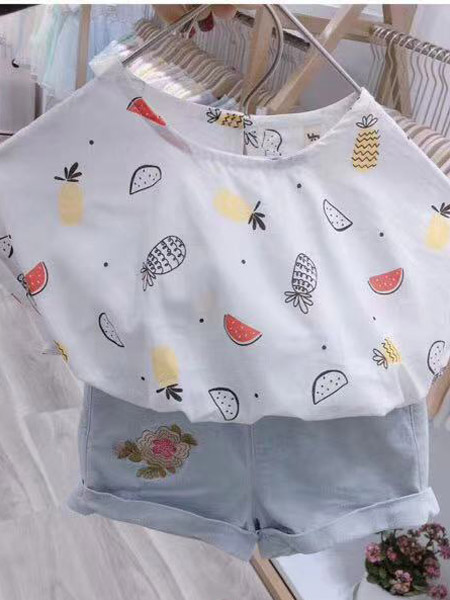 小嗨皮童装品牌2021夏季水果派对印花T恤套装