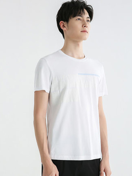 圣得西男装品牌2021春夏新款男士薄款同色印花圆领短袖T恤