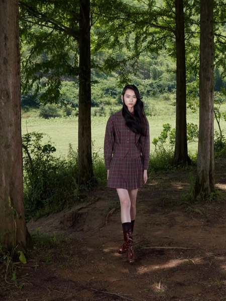 NEELLY纳俪女装品牌2021秋季森系格子纹路衬衫短裙套装