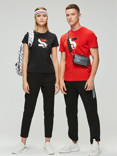 斯飞图SIFLYTO运动品牌2021春夏品牌刺绣T恤