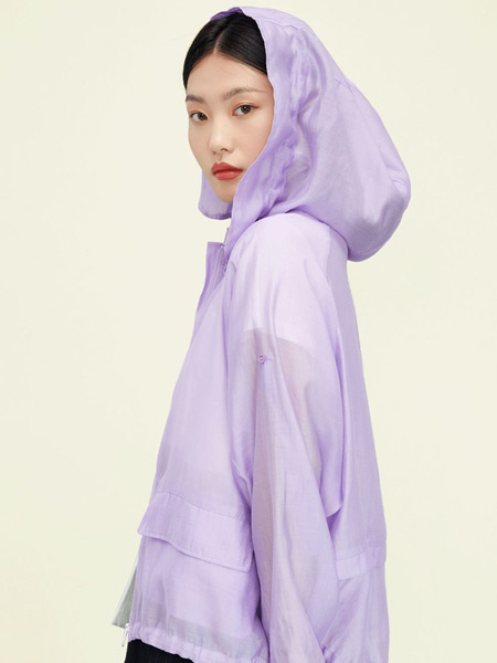 撒尼女装品牌2021秋季紫色休闲连帽外套