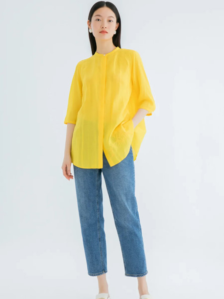 ORIGIN 安瑞井女装品牌2021夏季黄色圆领透气衬衣
