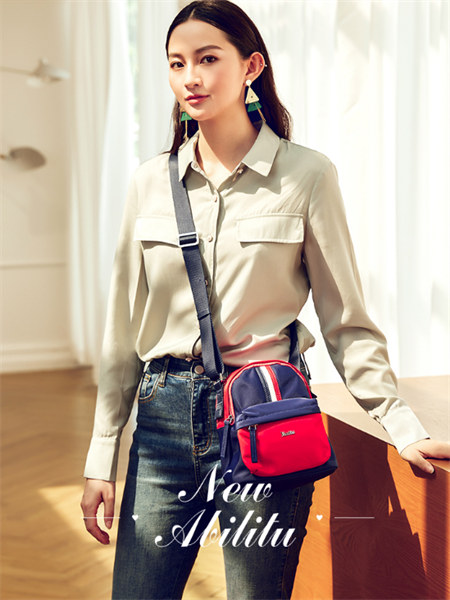 laifu莱夫箱包品牌2021春夏韩版学生竖款小挎包休闲帆布单肩包