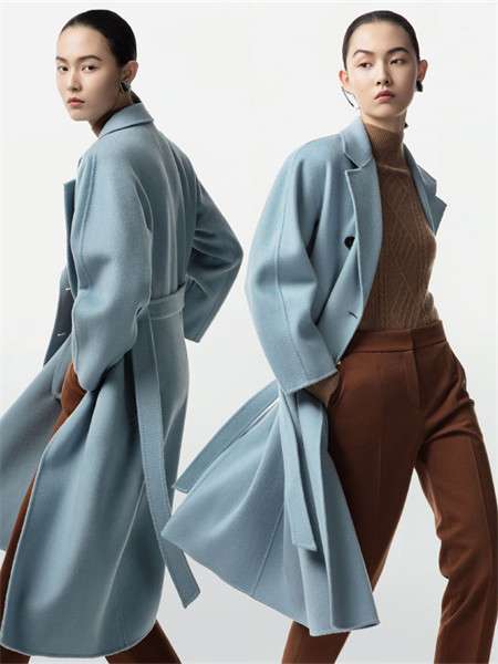 FEARCHARIA（凡诗琪）女装品牌2021秋季蓝色时尚百搭风衣