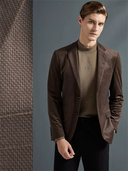 卡度尼男装品牌2021秋季纯色加厚西装外套