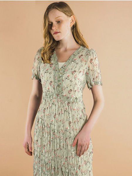 TALASA塔拉夏女装品牌2021秋季新款设计感斜边褶皱修身显瘦优雅长裙