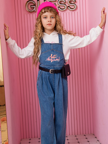 铅笔俱乐部童装品牌2021秋季粉色刺绣英文背带裤