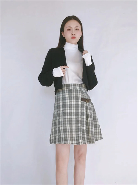 韩蔻KORIKOO女装品牌2021秋季百搭被谁针织衫套装
