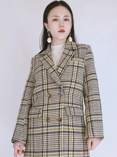 韩蔻KORIKOO女装品牌2021秋冬格子时髦大衣