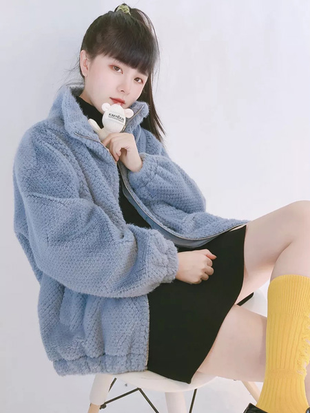 韩蔻KORIKOO女装品牌2021秋冬羊毛保暖外套