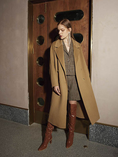 迪笛欧女装品牌2021冬季棕色长款通勤大衣
