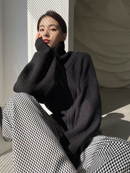 珂希莉女装品牌2021冬季高领纯色休闲毛衣