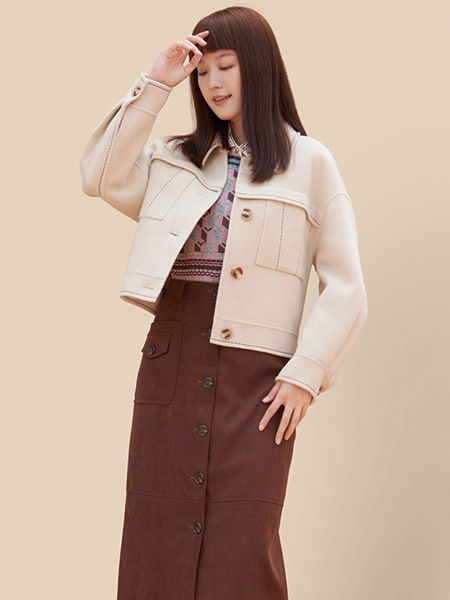 丽迪莎女装品牌2021冬季韩系短呢子外套