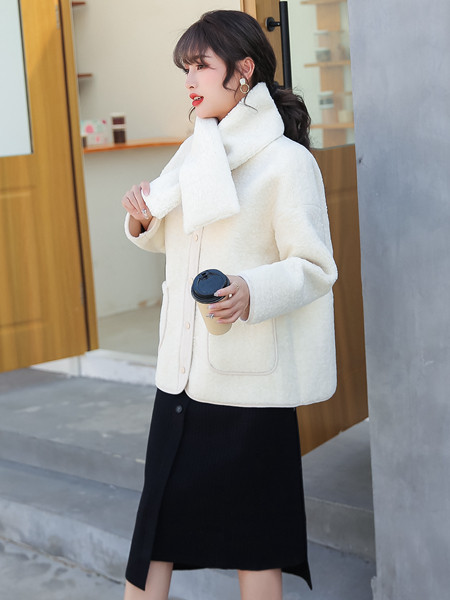 艾诺绮女装品牌2021冬季保暖时尚长款半身裙