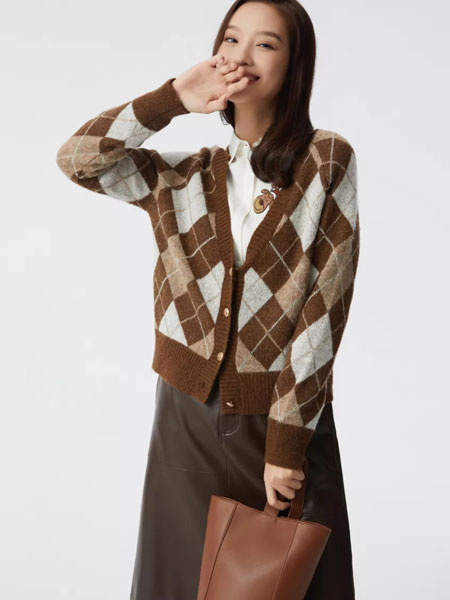 ClothScenery布景女装品牌2021冬季v领菱形格纹韩版针织开衫